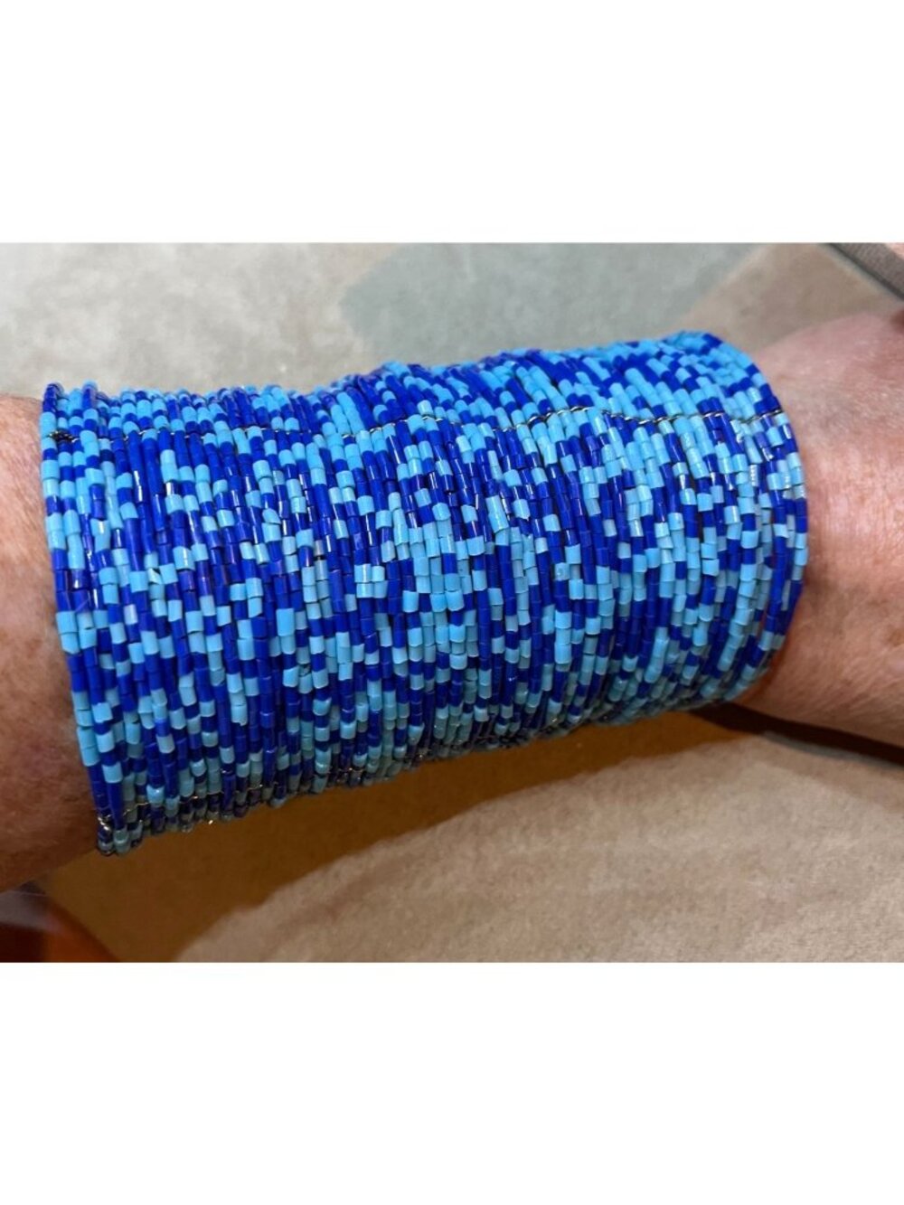 Vintage Y2K Multi Strand Glass Seed Bead Cuff Bracelet Mixed Blue Tones